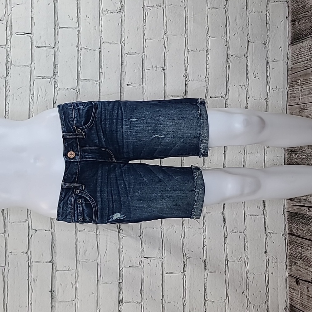 American Eagle Cotton Low Rise Distressed Denim Bermuda Short in Dark Blue Wash